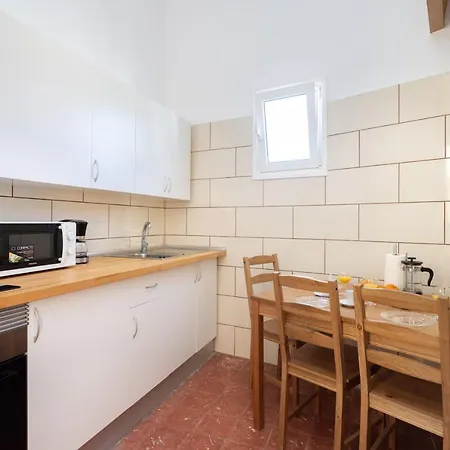 Holiday home Home2book Rural Escape Bbq Arafo