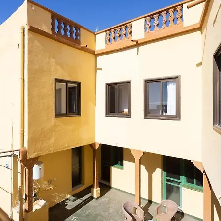 Home2book La Cruz De Arafo, Bbq & Terrace Tatil Evi